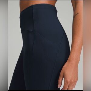Lululemon Swift Speed High-Rise Crop 21"
True Navy BNWT